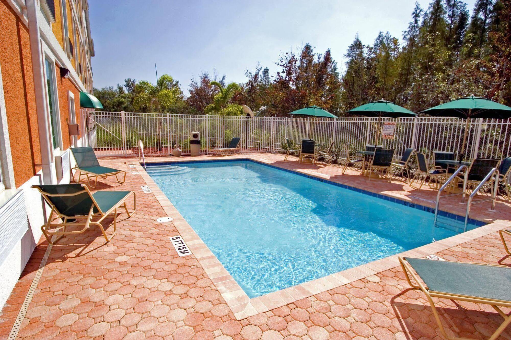 Best Western Wesley Chapel Exterior photo